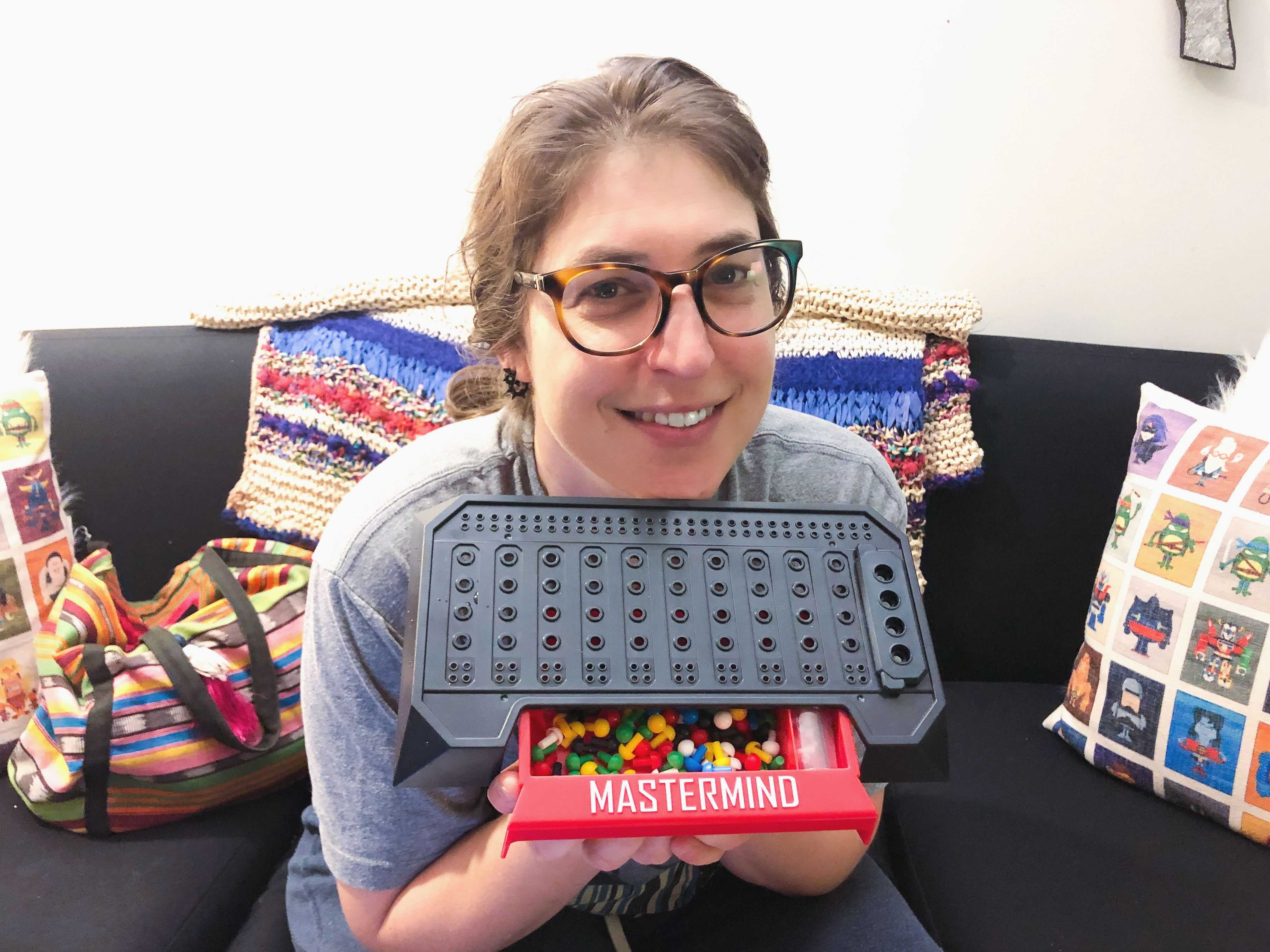Mayim Bialik recommends a way to get your kids to unplug | Grok Nation